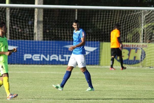 Cruzeiro venceu Minas Boca por 1 a 0 na Toca jogando com reservas e cinco novos reforos