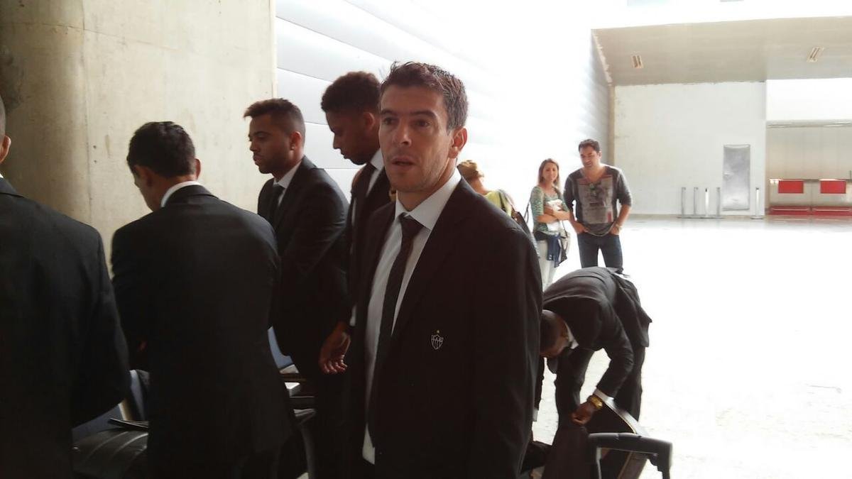 Embarque do Atltico para enfrentar o Colo Colo no Chile