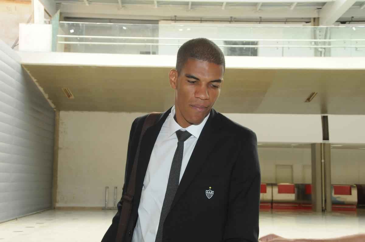 Embarque do Atltico para enfrentar o Colo Colo no Chile