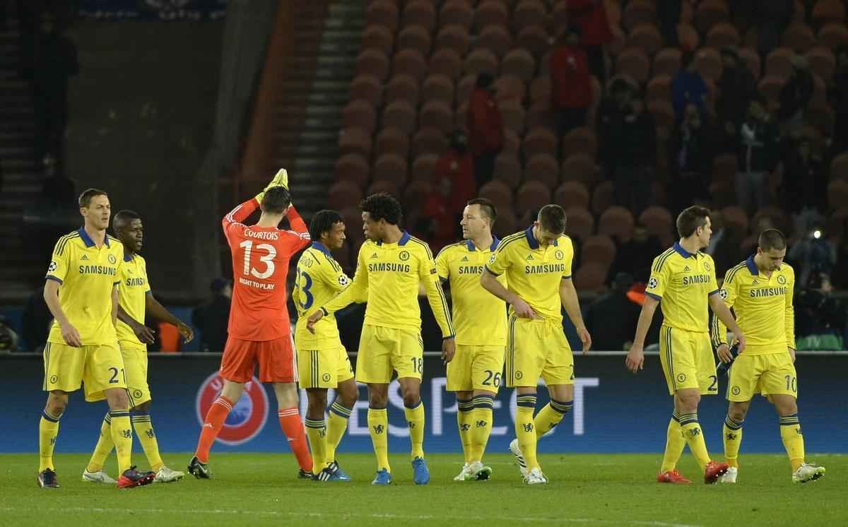 Empate por 1 a 1 no Parque dos Prncipes foi prestigiado por Ra, Beckham, Dunga, Michel Platini e Alex Ferguson