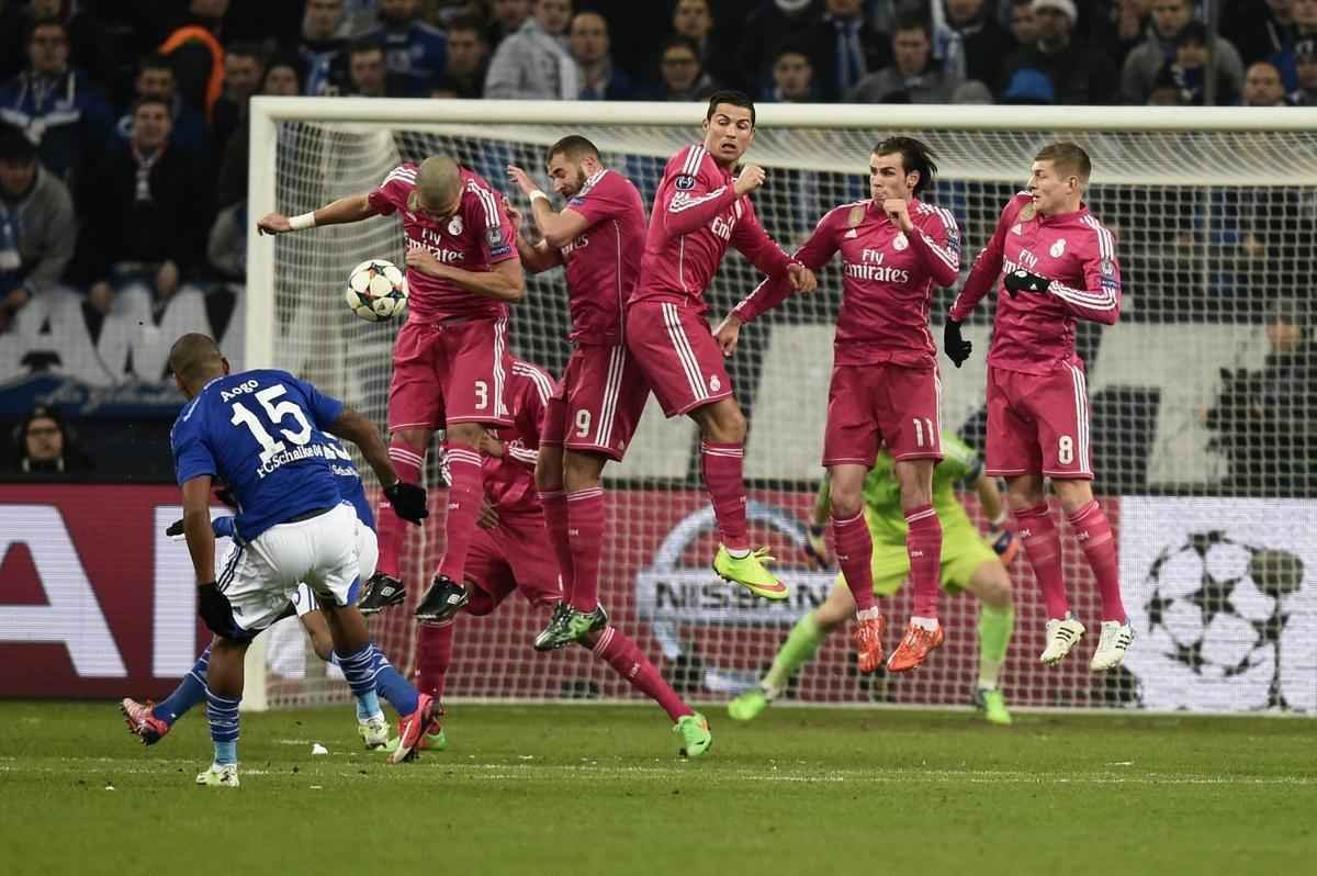 Real Madrid visitou o Schalke 04 em Gelsenkirchen, na Alemanha, no jogo de ida das oitavas de final