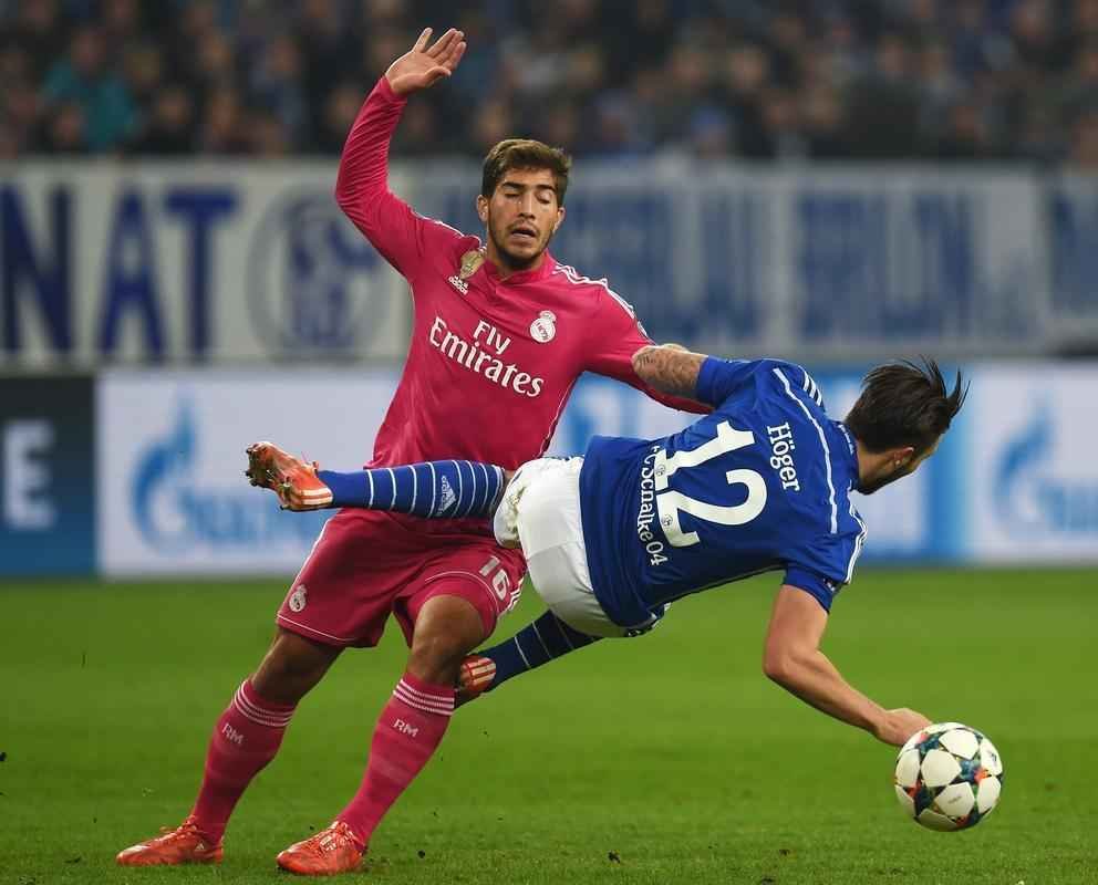 Real Madrid visitou o Schalke 04 em Gelsenkirchen, na Alemanha, no jogo de ida das oitavas de final