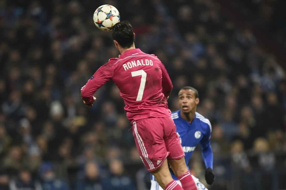 Real Madrid visitou o Schalke 04 em Gelsenkirchen, na Alemanha, no jogo de ida das oitavas de final