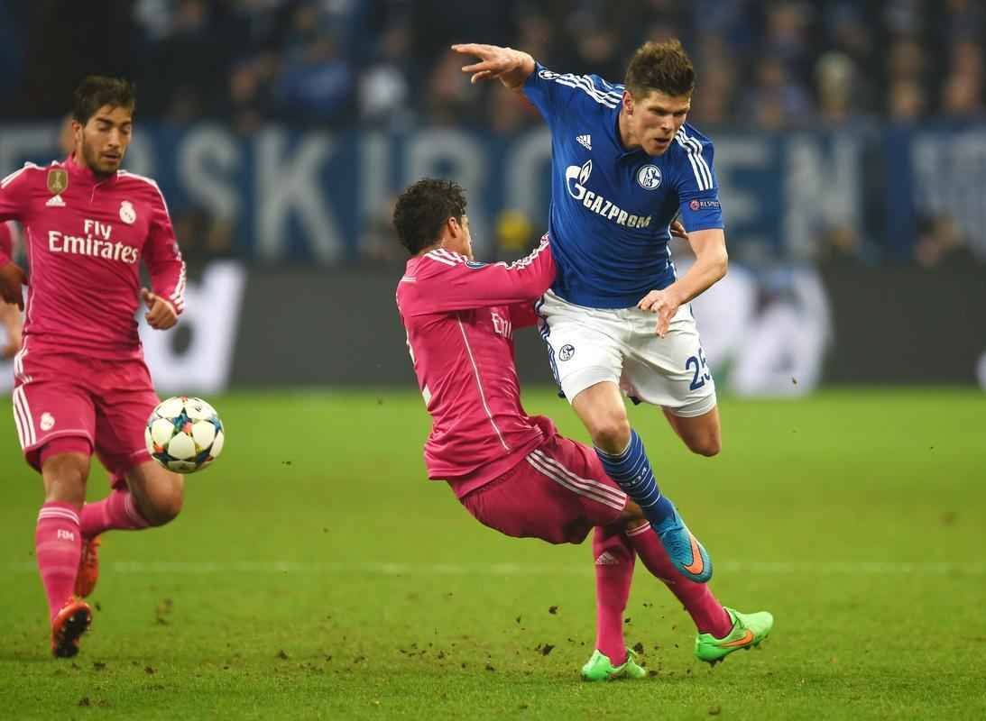 Real Madrid visitou o Schalke 04 em Gelsenkirchen, na Alemanha, no jogo de ida das oitavas de final