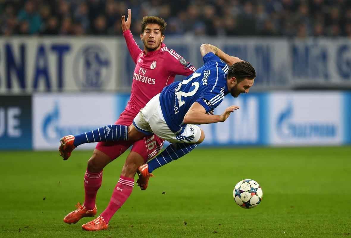 Lucas Silva, ex-Cruzeiro, foi titular do Real Madrid na Liga dos Campees no jogo contra o Schalke, na Alemanha