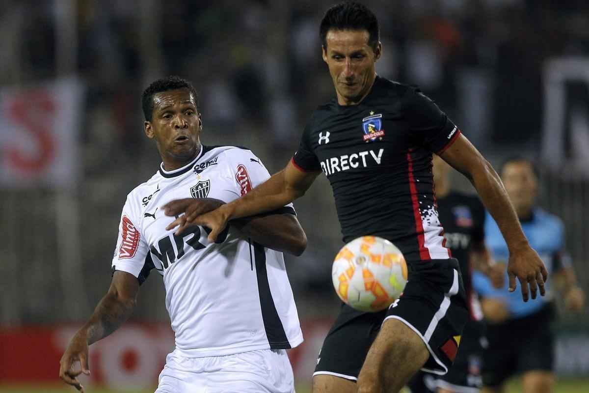 Atltico foi a Santiago para enfrentar o Colo Colo no estdio Monumental