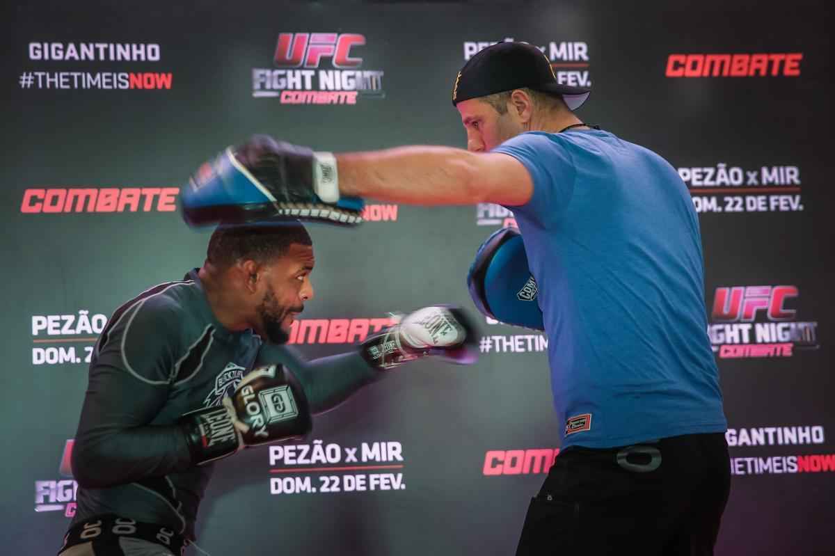 Treino aberto do UFC em Porto Alegre - Michael Johnson