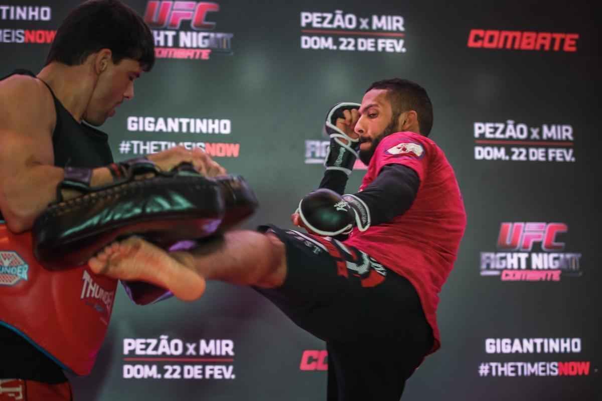 Treino aberto do UFC em Porto Alegre - Edson Barboza