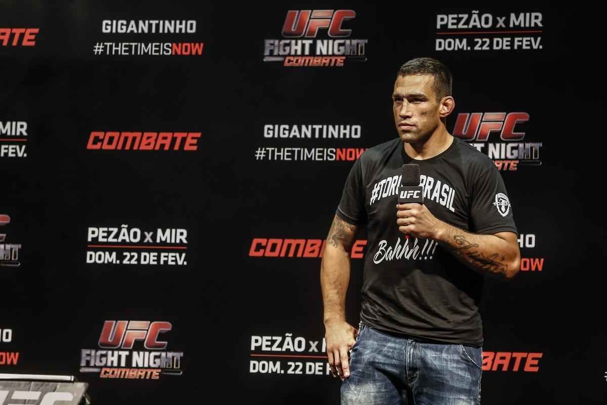 Fotos do evento realizado para os fs do UFC em Porto Alegre