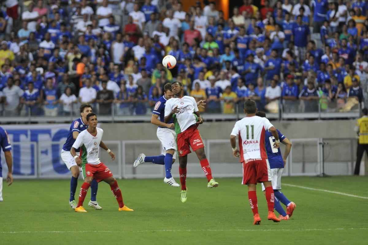 Imagens do confronto entre Cruzeiro e Boa, no Mineiro, pela quarta rodada do Campeonato Mineiro