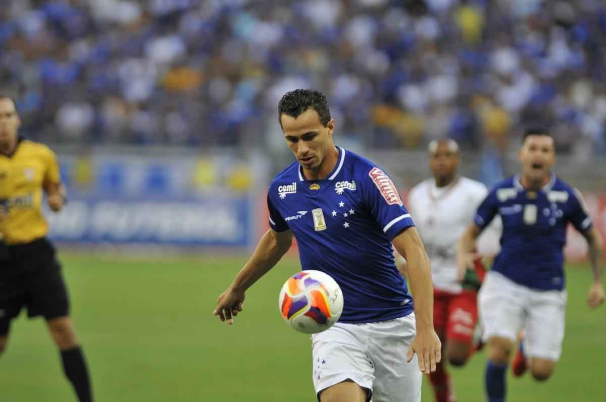 Imagens do confronto entre Cruzeiro e Boa, no Mineiro, pela quarta rodada do Campeonato Mineiro