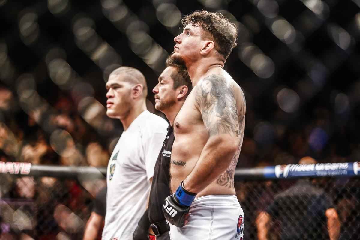 Veja imagens da derrota avassaladora de Antnio Pezo para Frank Mir