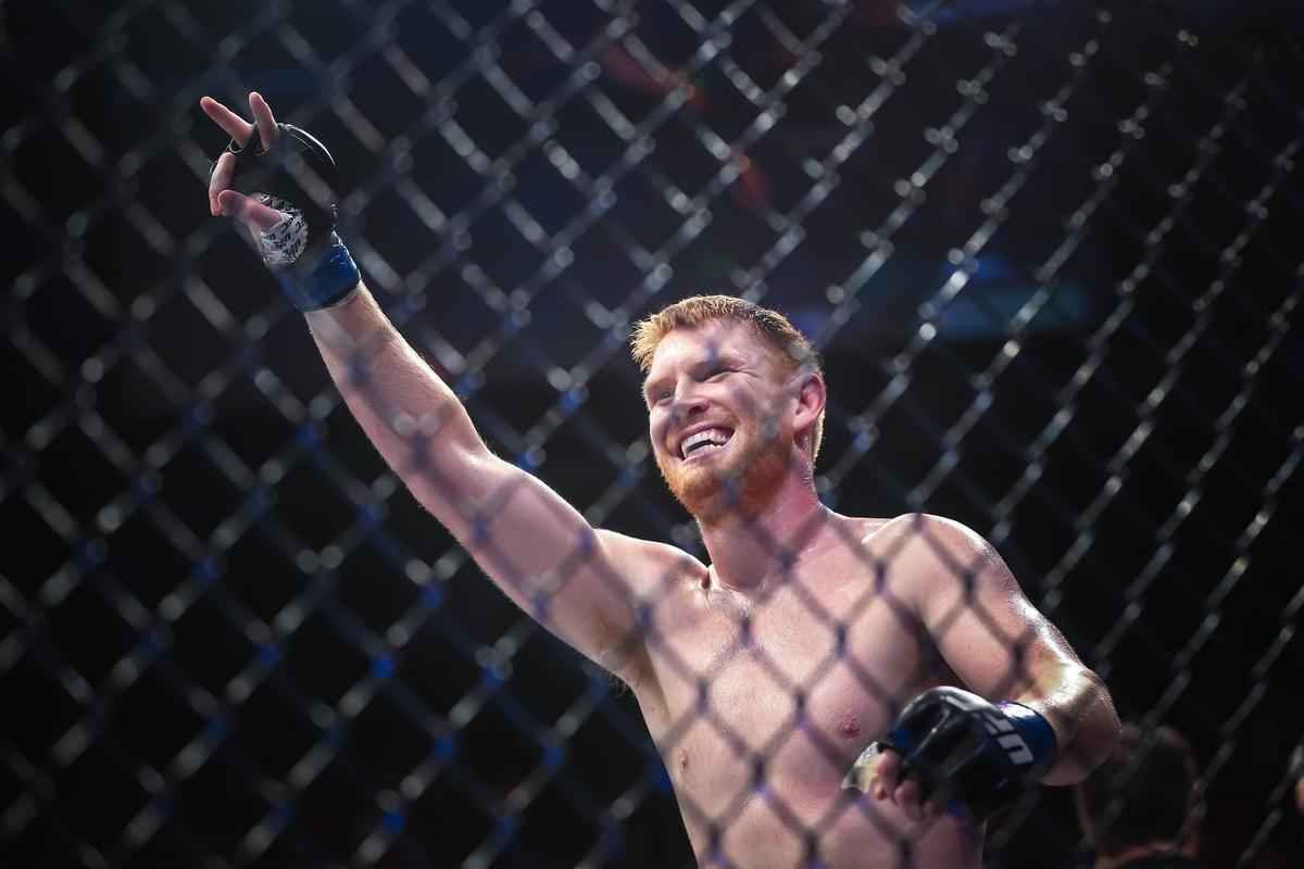 Fotos da derrota do mineiro Cezar Mutante em Porto Alegre