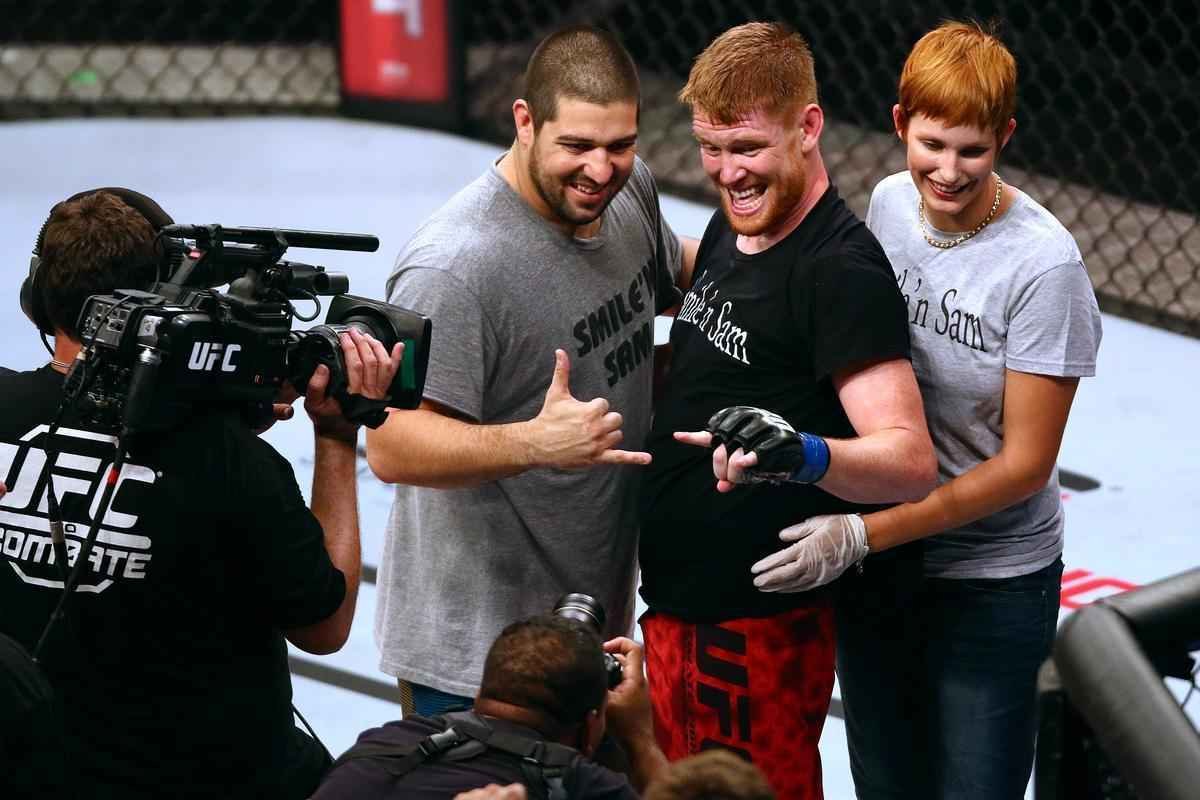 Fotos da derrota do mineiro Cezar Mutante em Porto Alegre