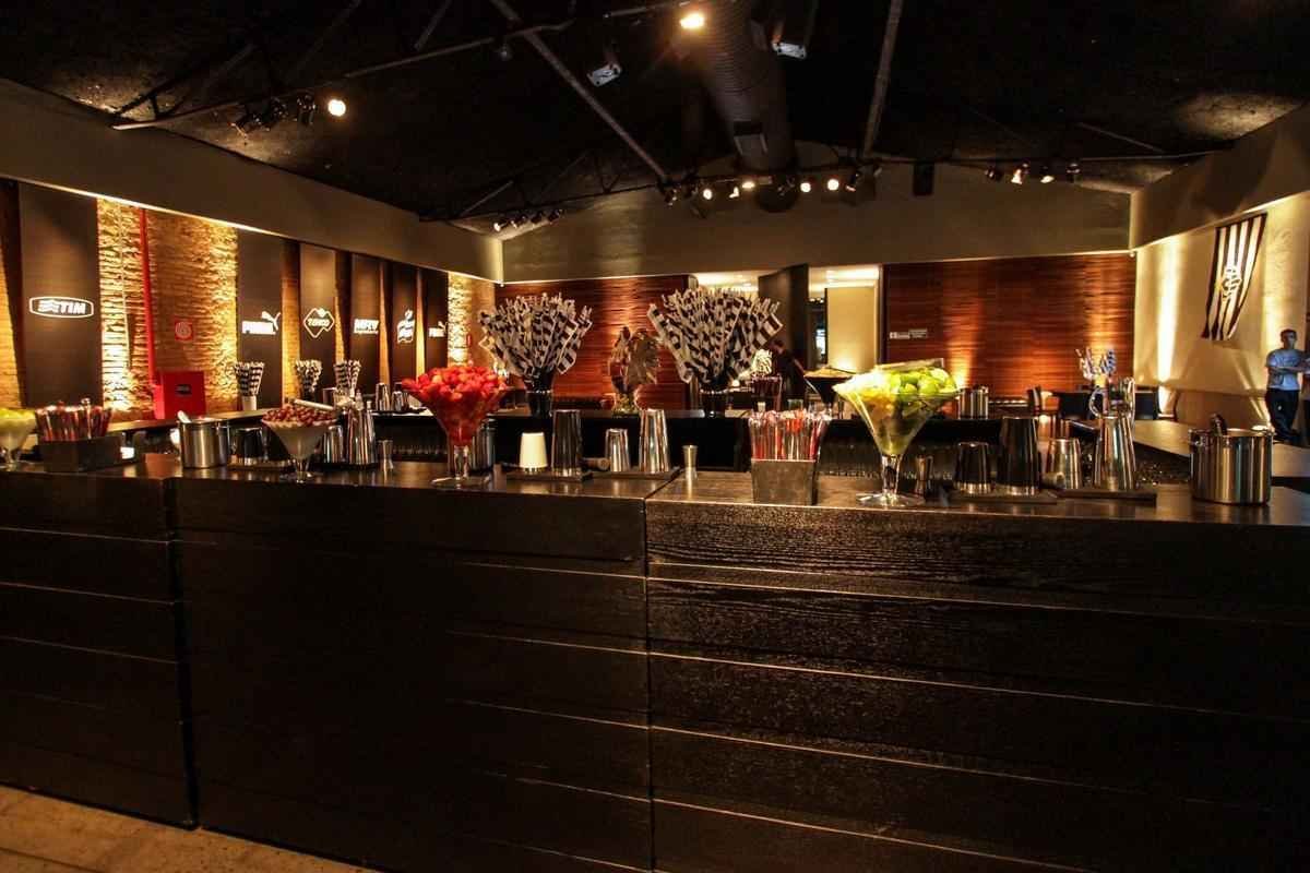 Casa de eventos pronta para receber festa de lanamento de uniforme do Atltico