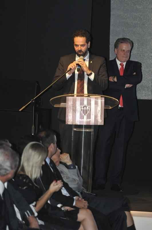 Fotos do novo uniforme do Atltico