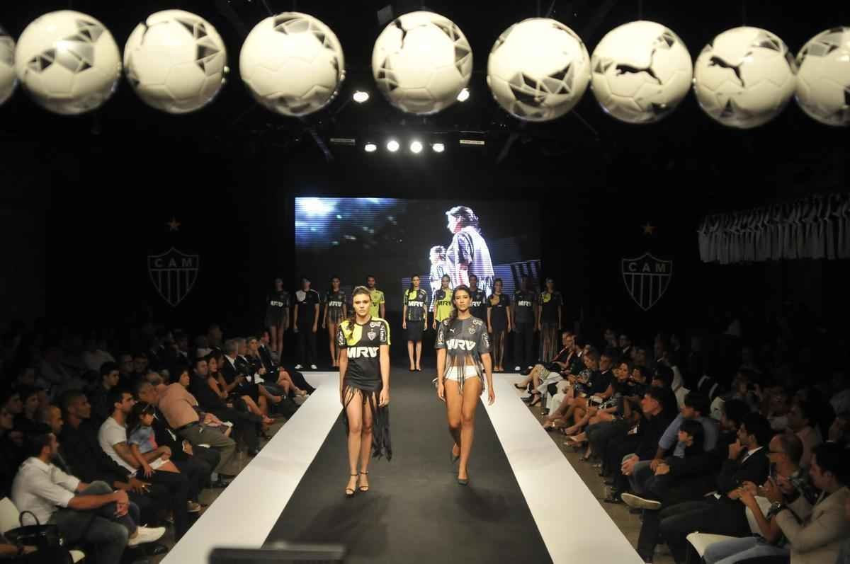 Fotos do novo uniforme do Atltico