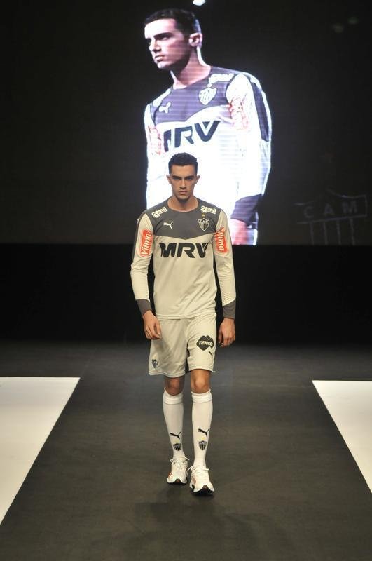 Fotos do novo uniforme do Atltico