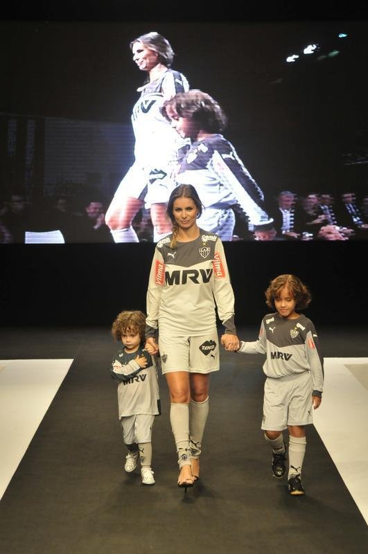 Fotos do novo uniforme do Atltico