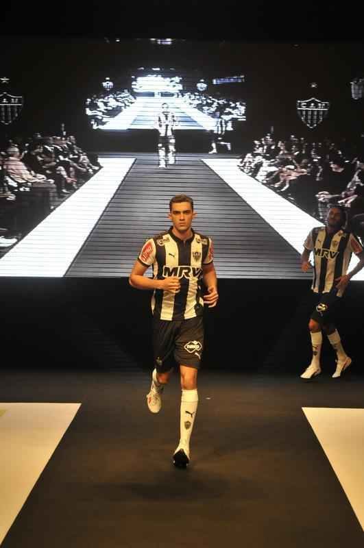 Fotos do novo uniforme do Atltico