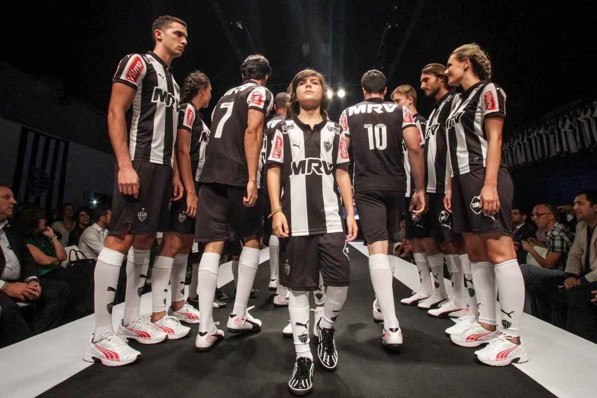 Fotos do novo uniforme do Atltico