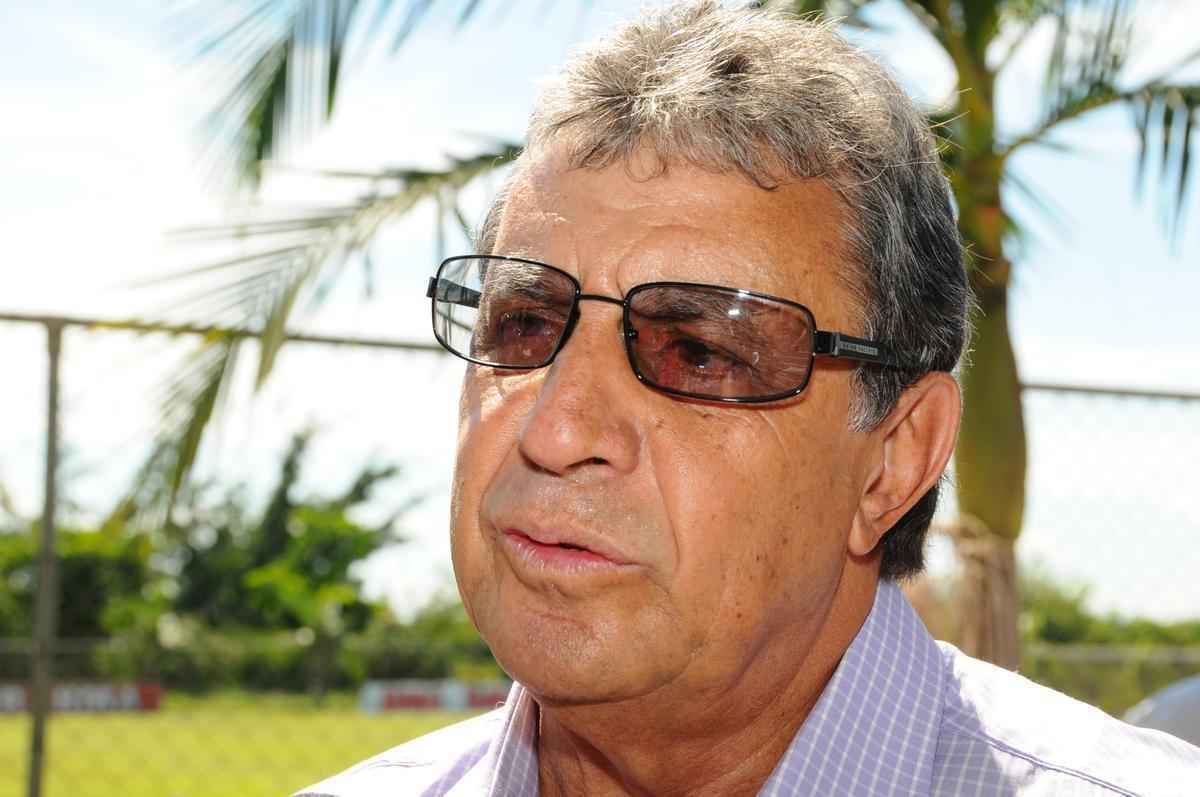 Wilson Piazza, ex-Cruzeiro e Seleo Brasileira, completa 72 anos