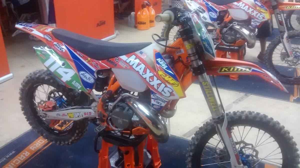 Imagens do percurso e dos treinos livres do Mundial de Superenduro, no Ginsio Mineirinho, em BH