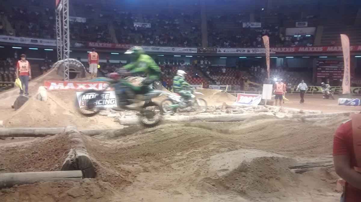 Imagens do percurso e dos treinos livres do Mundial de Superenduro, no Ginsio Mineirinho, em BH