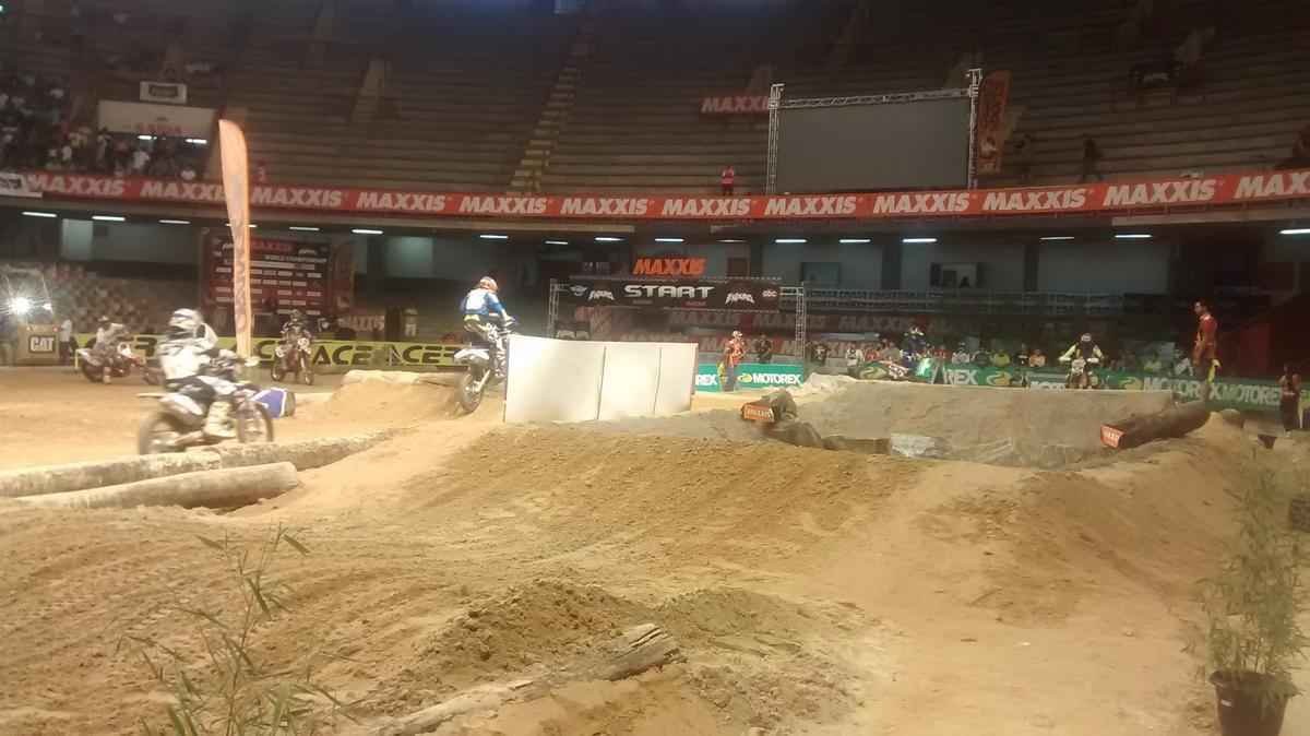 Imagens do percurso e dos treinos livres do Mundial de Superenduro, no Ginsio Mineirinho, em BH