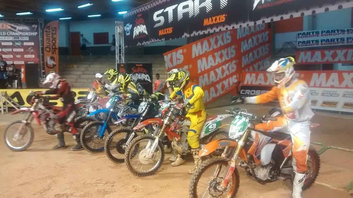 Imagens do percurso e dos treinos livres do Mundial de Superenduro, no Ginsio Mineirinho, em BH