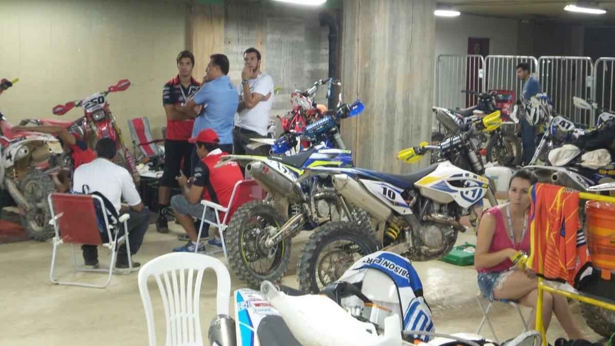 Imagens do percurso, dos treinos e dos bastidores do Mundial de Superenduro, no Mineirinho, em BH
