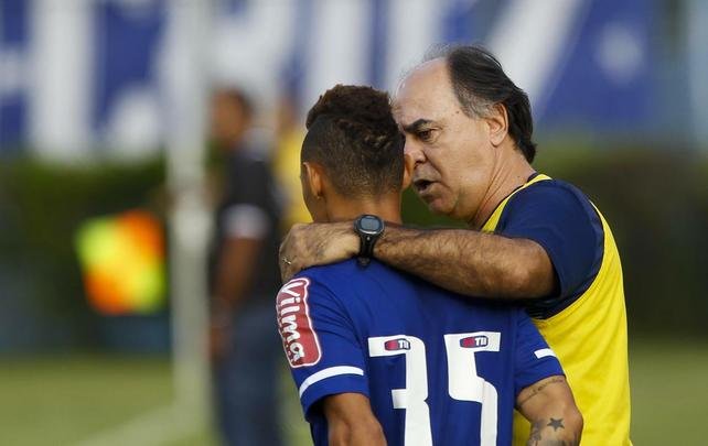 Fotos do jogo entre Tupi e Cruzeiro, em Juiz de Fora, pela quinta rodada do Campeonato Mineiro