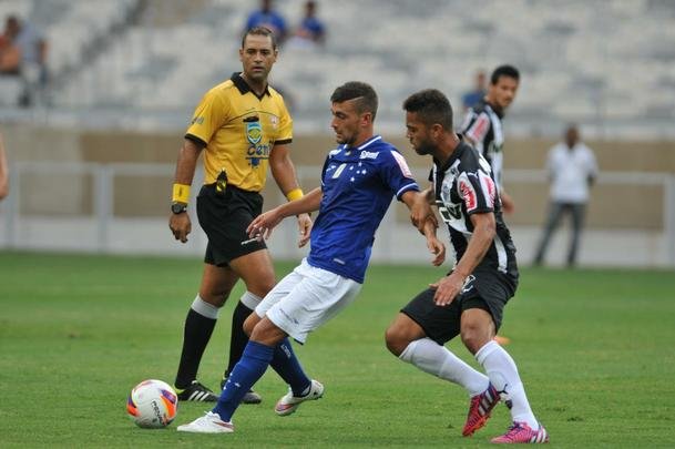 Imagens exclusivas do clssico entre Cruzeiro e Atltico, no Mineiro, pela sexta rodada do Mineiro
