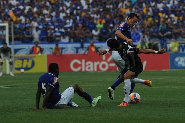 Imagens exclusivas do clssico entre Cruzeiro e Atltico, no Mineiro, pela sexta rodada do Mineiro