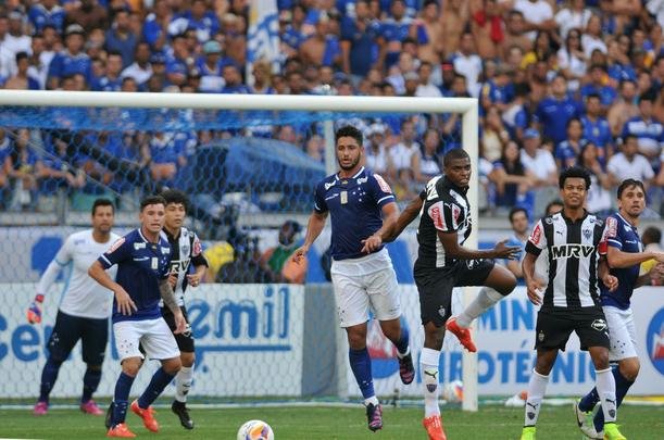 Imagens exclusivas do clssico entre Cruzeiro e Atltico, no Mineiro, pela sexta rodada do Mineiro