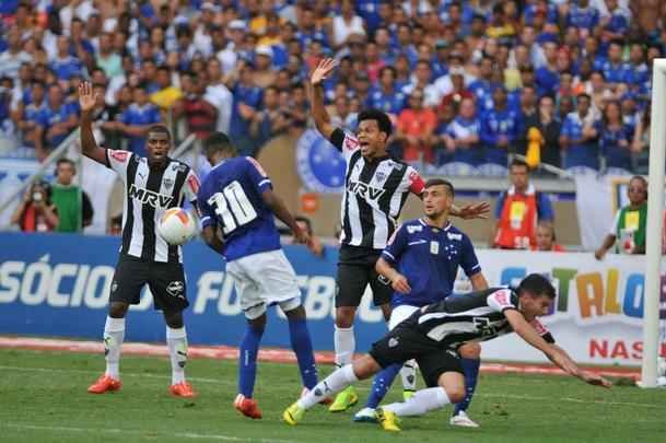Imagens exclusivas do clssico entre Cruzeiro e Atltico, no Mineiro, pela sexta rodada do Mineiro