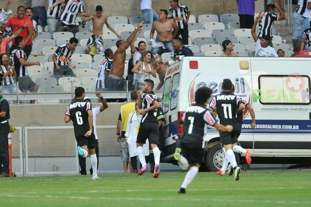 Fotos do clssico entre Cruzeiro e Atltico, no Mineiro, pela sexta rodada do Mineiro