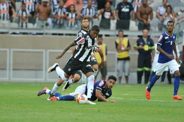 Fotos do clssico entre Cruzeiro e Atltico, no Mineiro, pela sexta rodada do Mineiro