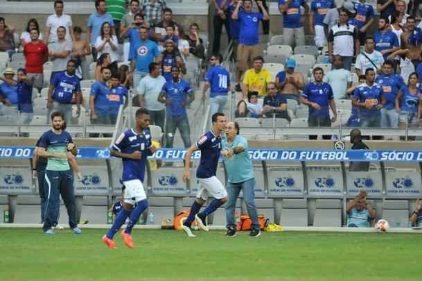 Imagens exclusivas do clssico entre Cruzeiro e Atltico, no Mineiro, pela sexta rodada do Mineiro