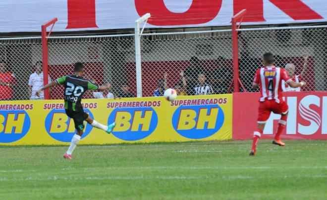 No Estádio Castor Cifuentes, em Nova Lima, Villa Nova e América empataram sem gols pela sexta rodada do Campeonato Mineiro