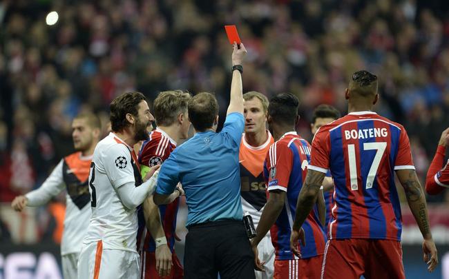 Imagens do massacre do Bayern de Munique sobre o Shakhtar na Liga dos Campees