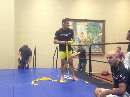 Imagens do treino aberto do UFC 185 - Rafael dos Anjos, desafiante ao cinturão dos leves