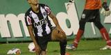 Galo teve noite apagada e deixou o campo com derrota por 1 a 0 para a Caldense