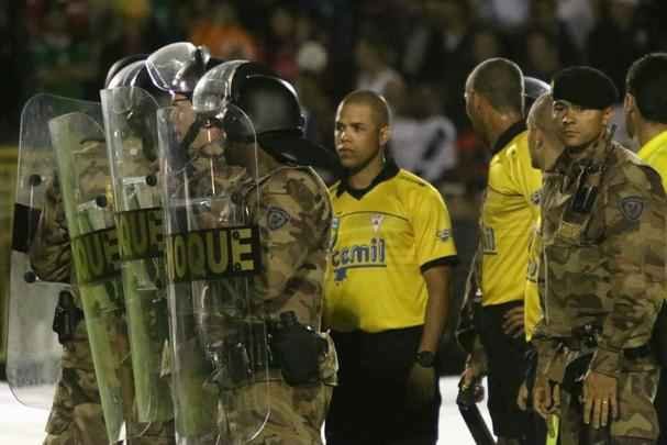 Galo teve noite apagada e deixou o campo com derrota por 1 a 0 para a Caldense