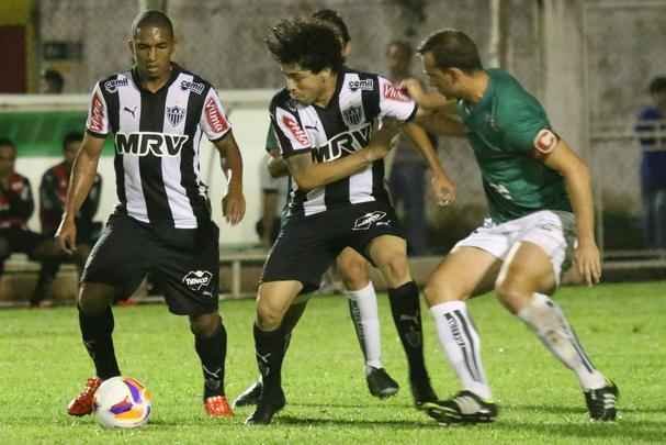 Galo teve noite apagada e deixou o campo com derrota por 1 a 0 para a Caldense