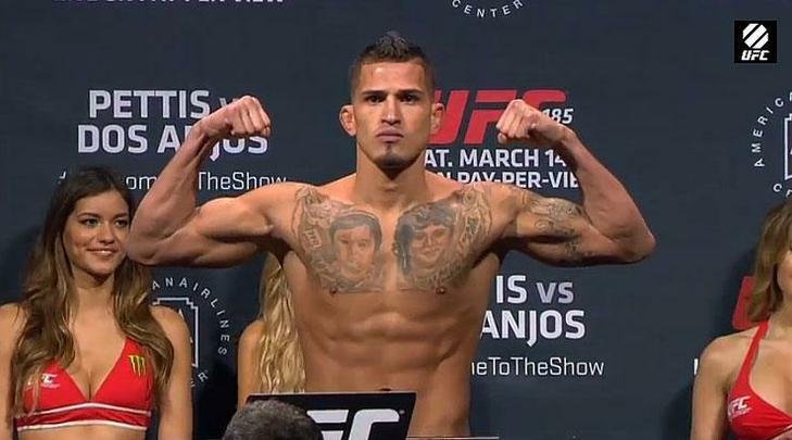 Imagens da pesagem do UFC 185, em Dallas - Anthony Pettis
