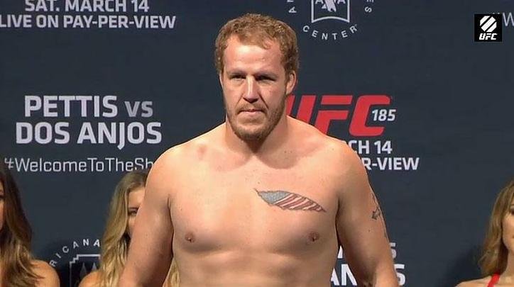 Imagens da pesagem do UFC 185, em Dallas - Jared Rosholt