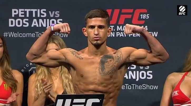 Imagens da pesagem do UFC 185, em Dallas - Sergio Pettis