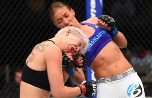 Imagens das lutas e bastidores do UFC 185, em Dallas - Germaine de Randamie (blusa azul) venceu Larissa Pacheco por nocaute tcnico no segundo round