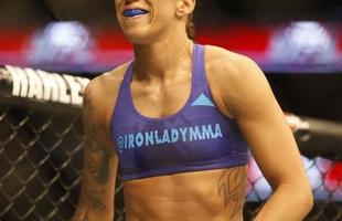 Imagens das lutas e bastidores do UFC 185, em Dallas - Germaine de Randamie (blusa azul) venceu Larissa Pacheco por nocaute tcnico no segundo round